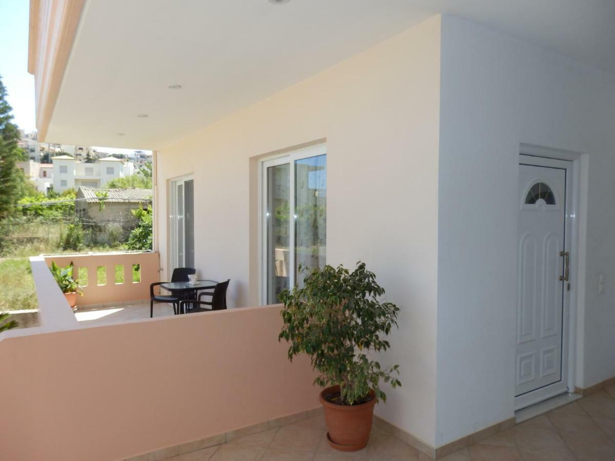 Charisma Apartment Platanias  Ngoại thất bức ảnh