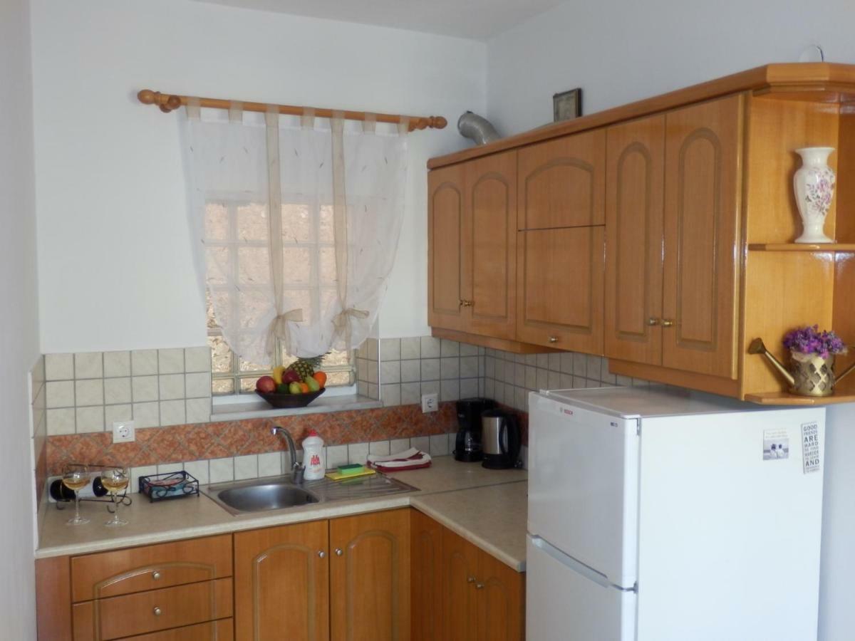 Charisma Apartment Platanias  Ngoại thất bức ảnh